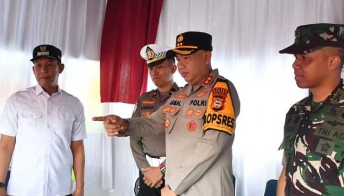 Pastikan Keamanan Lebaran, Wakil Bupati Sinjai Tinjau Pos Mudik Operasi Ketupat 2026