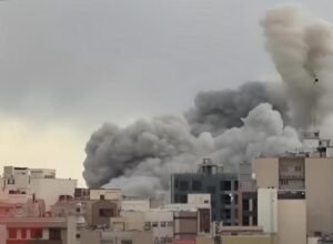 serangan as dan israel ke sejumlah titik di teheran yang menewaskan lebih dari 1.500 orang, termasuk korban sipil akibat rudal yang menghantam sekolah