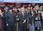 wakil gubernur banten achmad dimyati natakusumah menghadiri hut pandeglang di alun-alun pandeglang