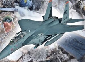 ilustrasi puing jet tempur setelah ditembak iran operasi pencarian pilot