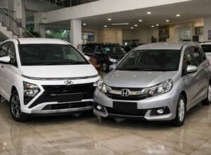 hyundai stargazer 2022 dan honda mobilio 2020 di showroom mobil bekas indonesia april 2026