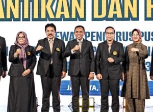 anwar hafid pimpin mipi dan dorong inovasi ilmu pemerintahan