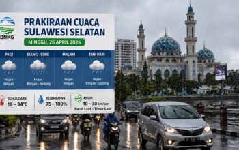jalan kota makassar saat hujan deras siang hari