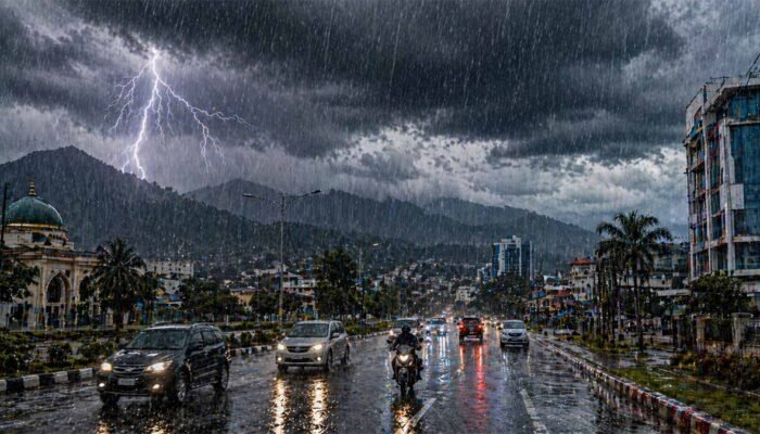 BMKG Peringatkan Hujan Lebat di NTB, Petir dan Angin Kencang Ancam hingga Siang Ini