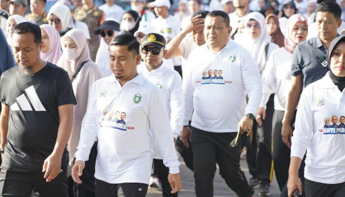 Ribuan Warga Padati Jalan Sehat Parepare, Tasming Hamid Dukung Anti Mager