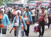 jamaah haji pinrang berangkat kloter 8 embarkasi makassar