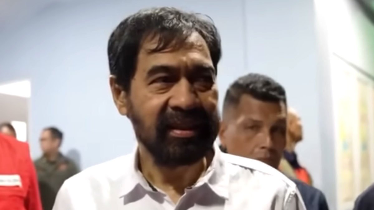 gubernur aceh muzakkir manaf di aceh