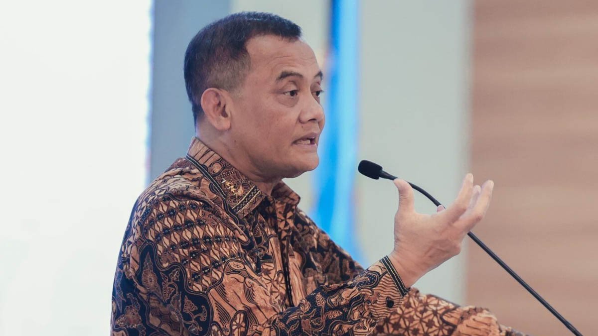 gubernur jawa tengah ahmad luthfi menghadiri pengukuhan dekopinwil di semarang terkait koperasi jateng