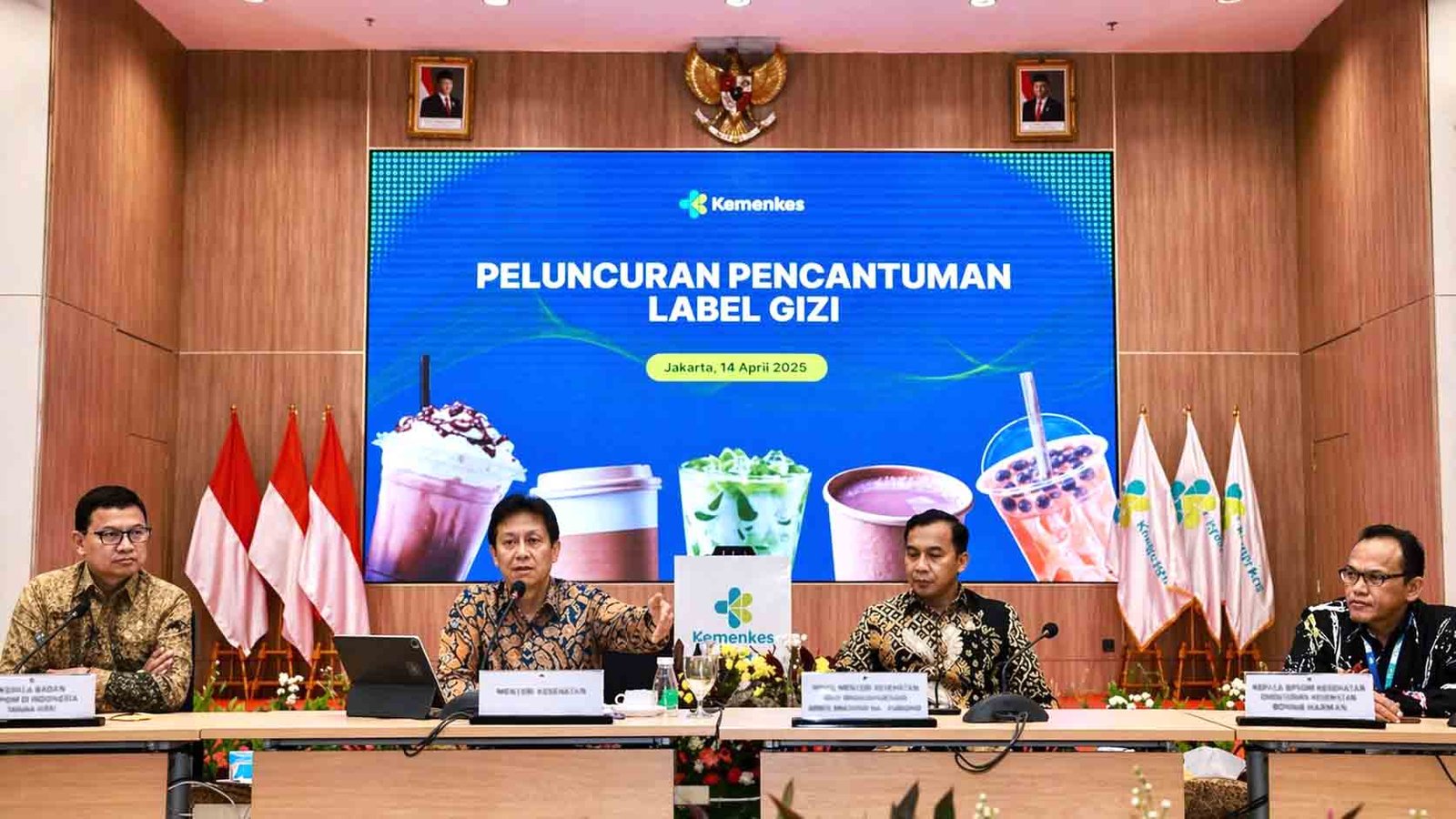 menteri kesehatan saat peluncuran label gizi minuman siap saji di jakarta