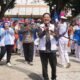 pelajar drumband tampil saat pembukaan lso lampung 2026