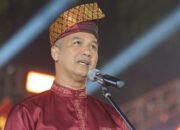 ketua pansel spr riau m job kurniawan memberikan keterangan di pekanbaru