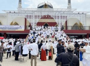 jemaah mengikuti manasik haji depok 2026 di masjid duyufurrahman jatijajar