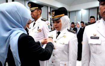 bupati gowa melantik pejabat eselon di baruga tinggimae