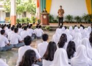 siswa perpisahan di sekolah tanpa hotel
