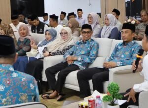 tasming hamid melepas kafilah mtq parepare di parepare