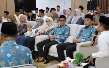 tasming hamid melepas kafilah mtq parepare di parepare