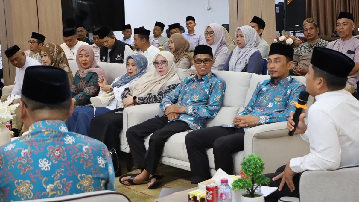 tasming hamid melepas kafilah mtq parepare di parepare