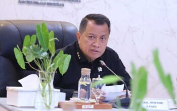 wakil menteri panrb menyampaikan penetapan hari pelayanan publik nasional di jakarta