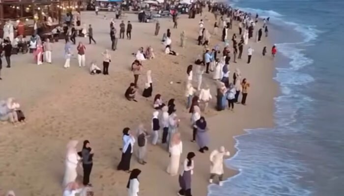 Akhir Pekan Aceh Membludak, Pantai Lampuuk hingga Sabang Diserbu Wisatawan