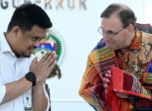 bobby nasution menerima kunjungan adriaan palm bahas pangan dan energi sumut