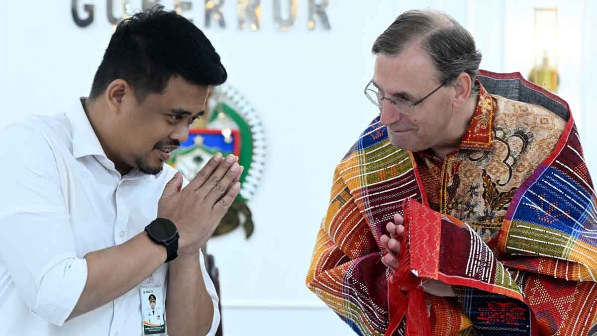 bobby nasution menerima kunjungan adriaan palm bahas pangan dan energi sumut