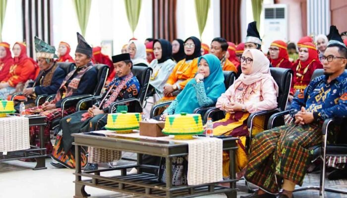 Tari Pajaga Lili Rongkong Tak Boleh Punah, 100 Peserta Jadi Duta Budaya