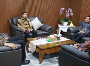 wali kota parepare tasming hamid konsultasi kebijakan fiskal daerah di kantor kementerian dalam negeri ri jakarta