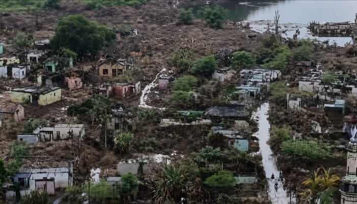 Kemarau Ekstrem Singkap Jejak Kampung yang Hilang di Bendungan Karian, Begini Faktanya