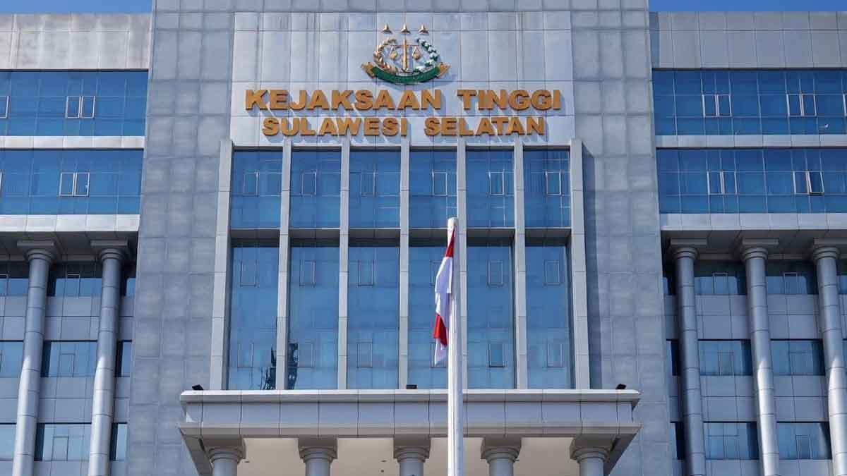 Gedung Kejaksaan Tinggi Sulawesi Selatan terkait penanganan kasus dugaan korupsi bibit nanas Sulsel.