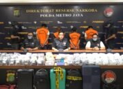 Polda Metro Jaya Bongkar Jaringan Internasional Etomidate, 8.698 Cartridge Vape Disita dari Enam Lokasi