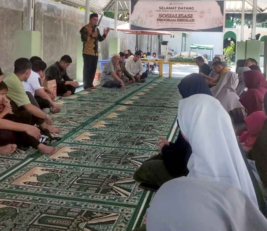 Sosialisasi program sekolah An Nahda Islamic School Gowa kepada orang tua siswa.