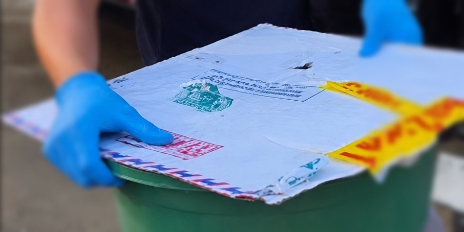 barang bukti dalam penyelidikan penemuan jasad bayi perempuan di Maros