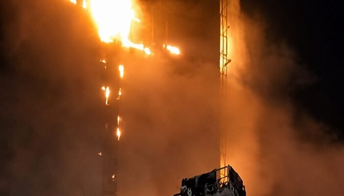 Kilas Balik Kebakaran Gedung Bapenda DKI Jakarta: Enam Lantai Terbakar, 1.000 ASN Terdampak