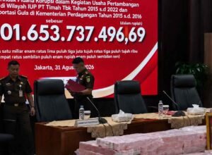 Jejak Sitaan Rp401,65 Miliar, Kejagung Bongkar Dugaan Korupsi Ekspor Nikel PT CNI Uang sekitar Rp401,65 miliar dalam dugaan korupsi nikel PT CNI dipamerkan Kejagung