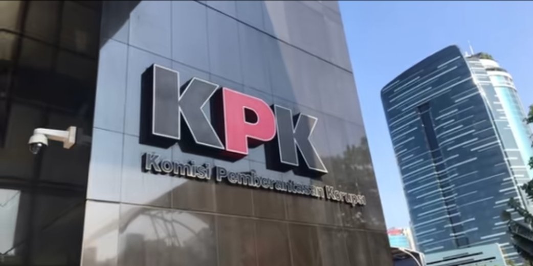 Gedung KPK terkait penahanan empat tersangka korupsi iklan Bank BJB