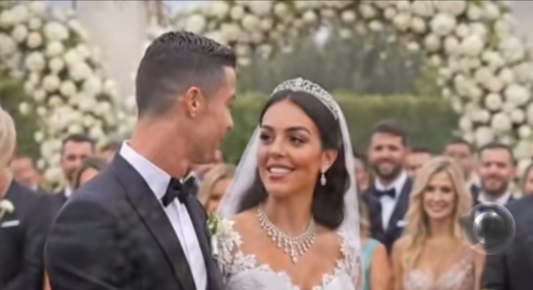 Cristiano Ronaldo menikah dengan Georgina Rodríguez