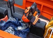 Beberapa barang temuan dalam pencarian lima jurnalis dan Arupadhatu 1 di Selat Sunda