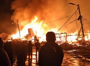 Kebakaran Paniai Tewaskan 11 Orang di Pasar Bapouda