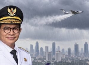 Modifikasi cuaca DKI Jakarta untuk meluruhkan abu Anak Krakatau dengan ilustrasi Pramono Anung