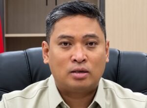 Kepala BGN Sudaryono mengumumkan penutupan sementara 1.999 dapur MBG yang belum mendaftarkan SLHS