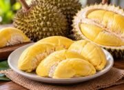 Daging buah durian matang yang disajikan untuk menggambarkan porsi konsumsi durian