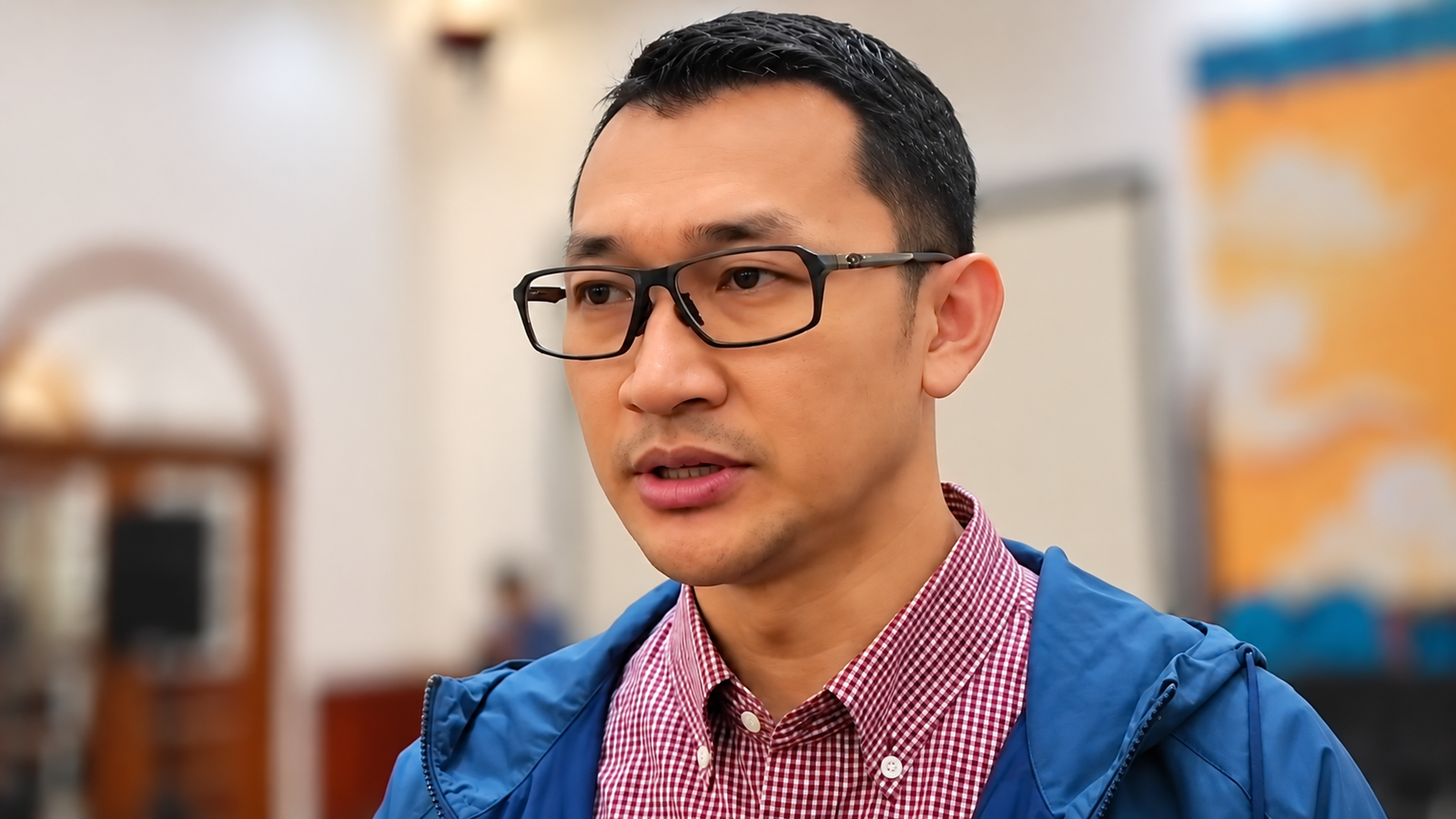 Juru Bicara KPK Budi Prasetyo memberikan keterangan mengenai OTT di lingkungan BNPB yang mengamankan 14 orang pada 13 Oktober 2026.