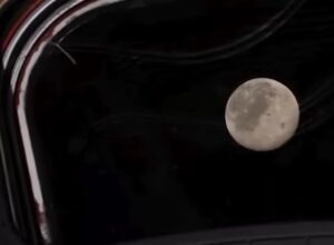Astronaut Artemis II mendokumentasikan permukaan Bulan dalam misi NASA yang menghasilkan lebih dari 800 GB data ilmiah.