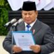 Presiden Prabowo Subianto mengangkat 26 anggota Wantimpres di Istana Negara Jakarta, Jumat 2 Oktober 2026