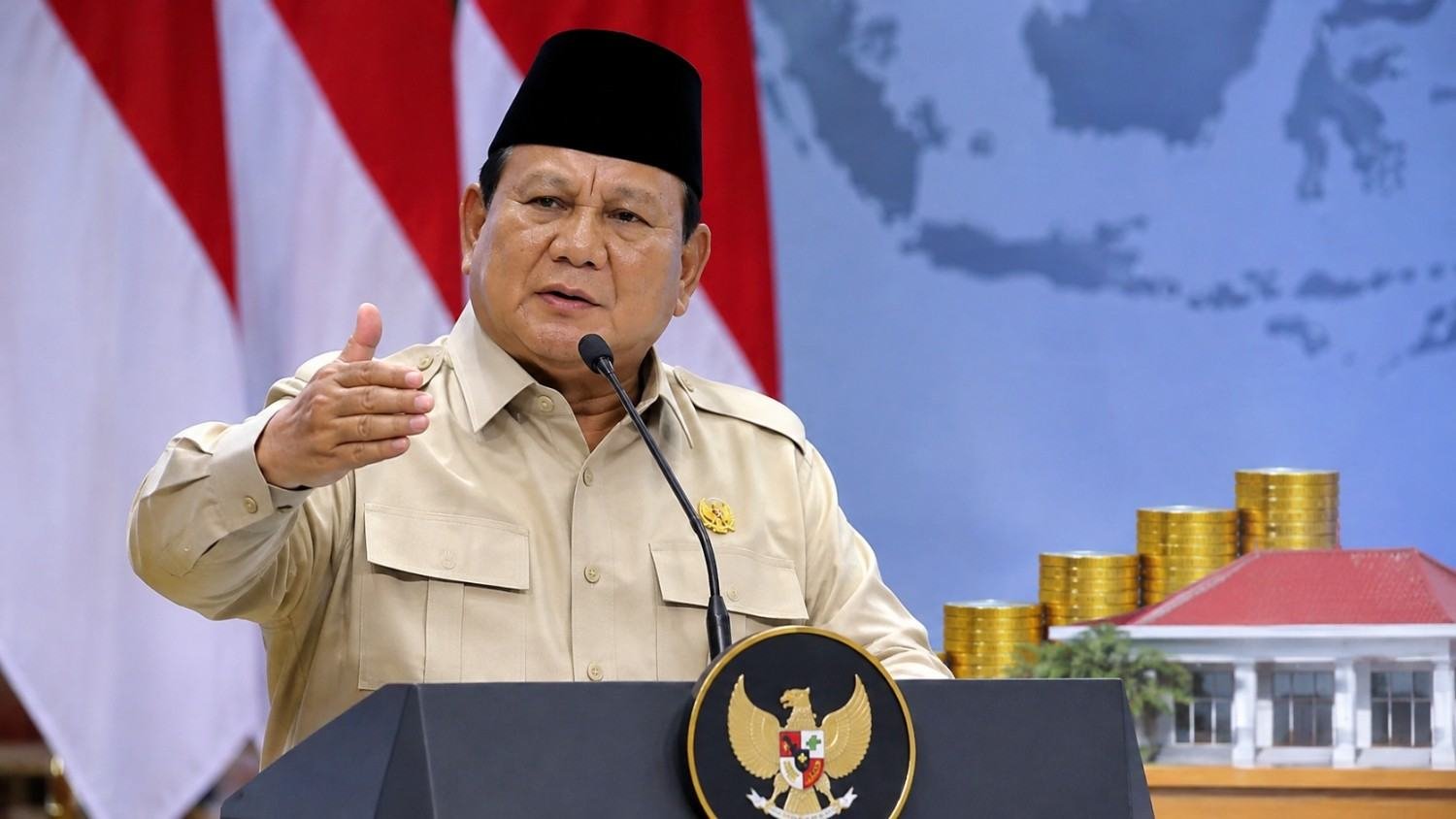 Presiden Prabowo Subianto menyampaikan kebijakan transfer ke daerah dalam Rakornas TPAKD 2026.