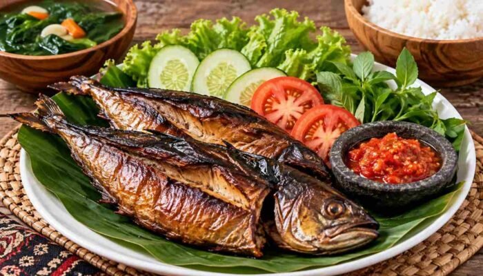 Tips Aman Mengonsumsi Ikan Asap, Kenali Risiko Kanker dan Cara Mengolahnya